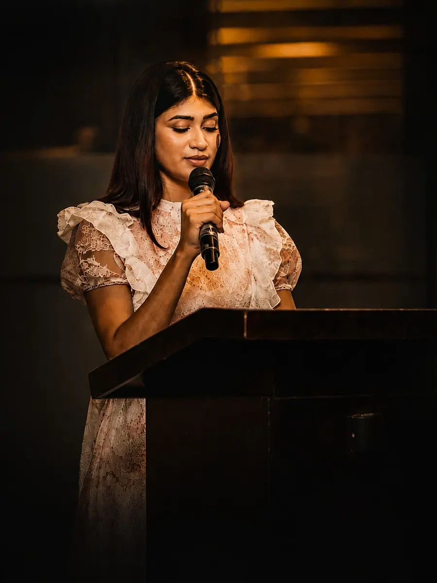 Thaushi Heiyanthuduwage, CEO of TV Sri Lanka, hosting a brand activation